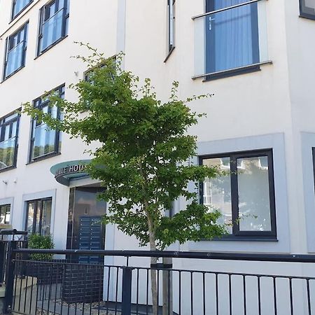 Modern Apartment With Stunning Sea View Weston-super-Mare Eksteriør bilde